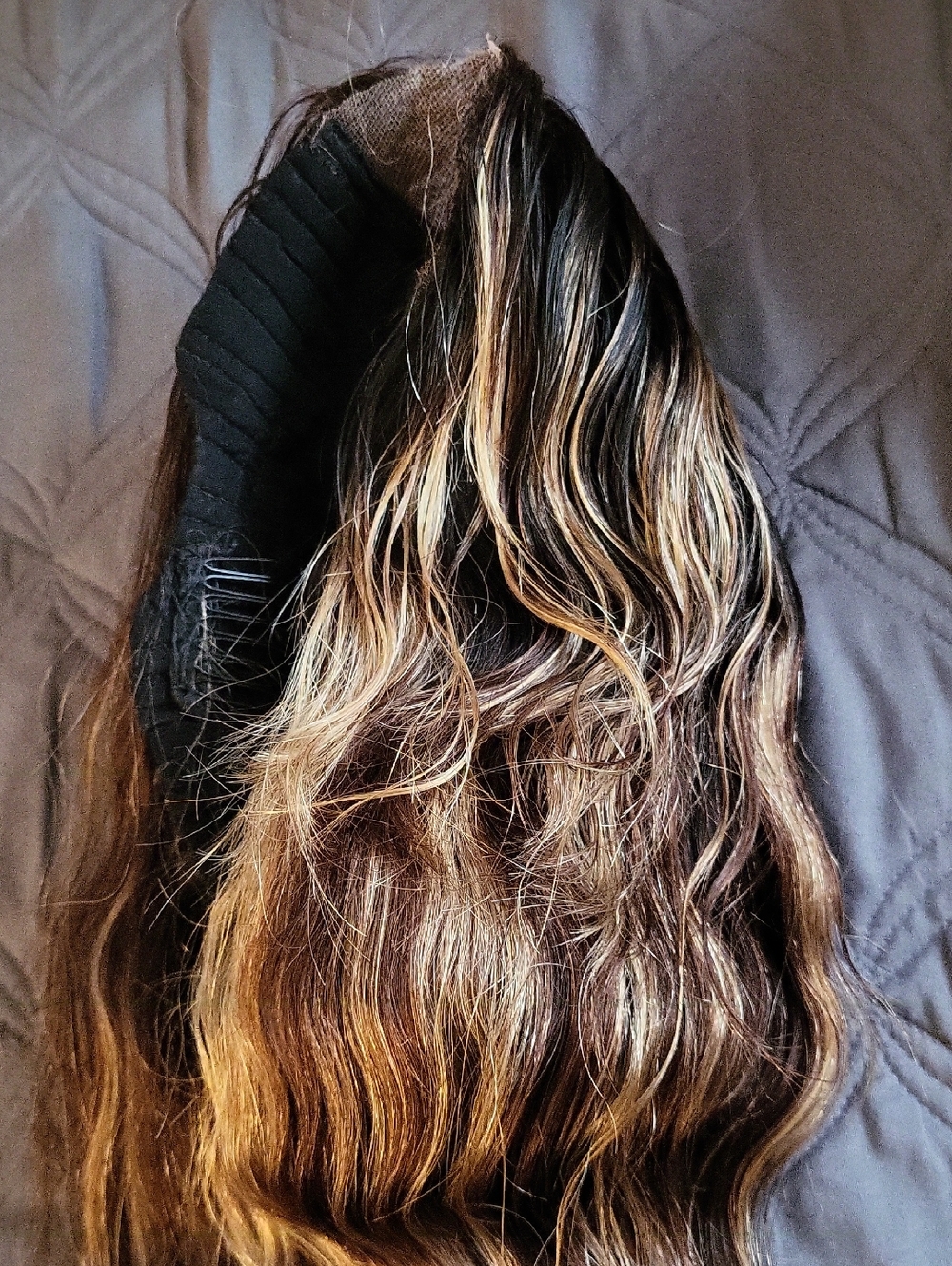 Wavy Lace Front Wig - 1B 30 27 Highlights 22 In( Cut N Worn) - Picture 2 of 10